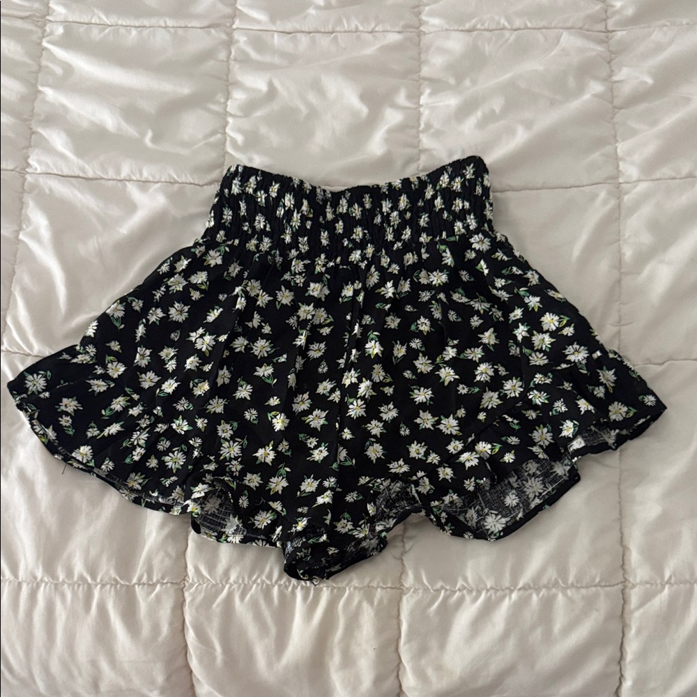 Wild Fable Black Floral High Waist Shorts